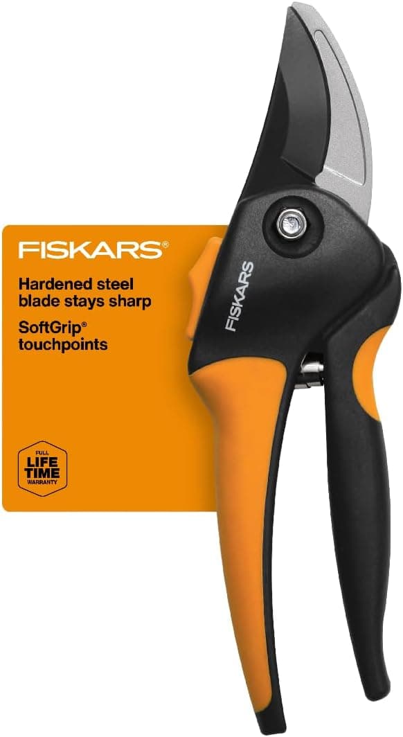 Fiskars Bypass Pruning Shears, Branch Cutter with 5/8" Cut Capacity, Garden Shears with Sharp Steel Blade, Rust Resistant, Ergonomic Pruners with Comfort Handle and Safety Lock, Gardening Hand Tools : Hand Pruners : Patio, Lawn &amp; Garden image 1