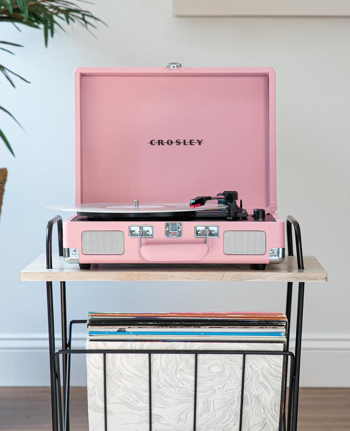 Crosley Cruiser Plus Vintage Bluetooth Suitcase Record Player - Blush thumbnail 2