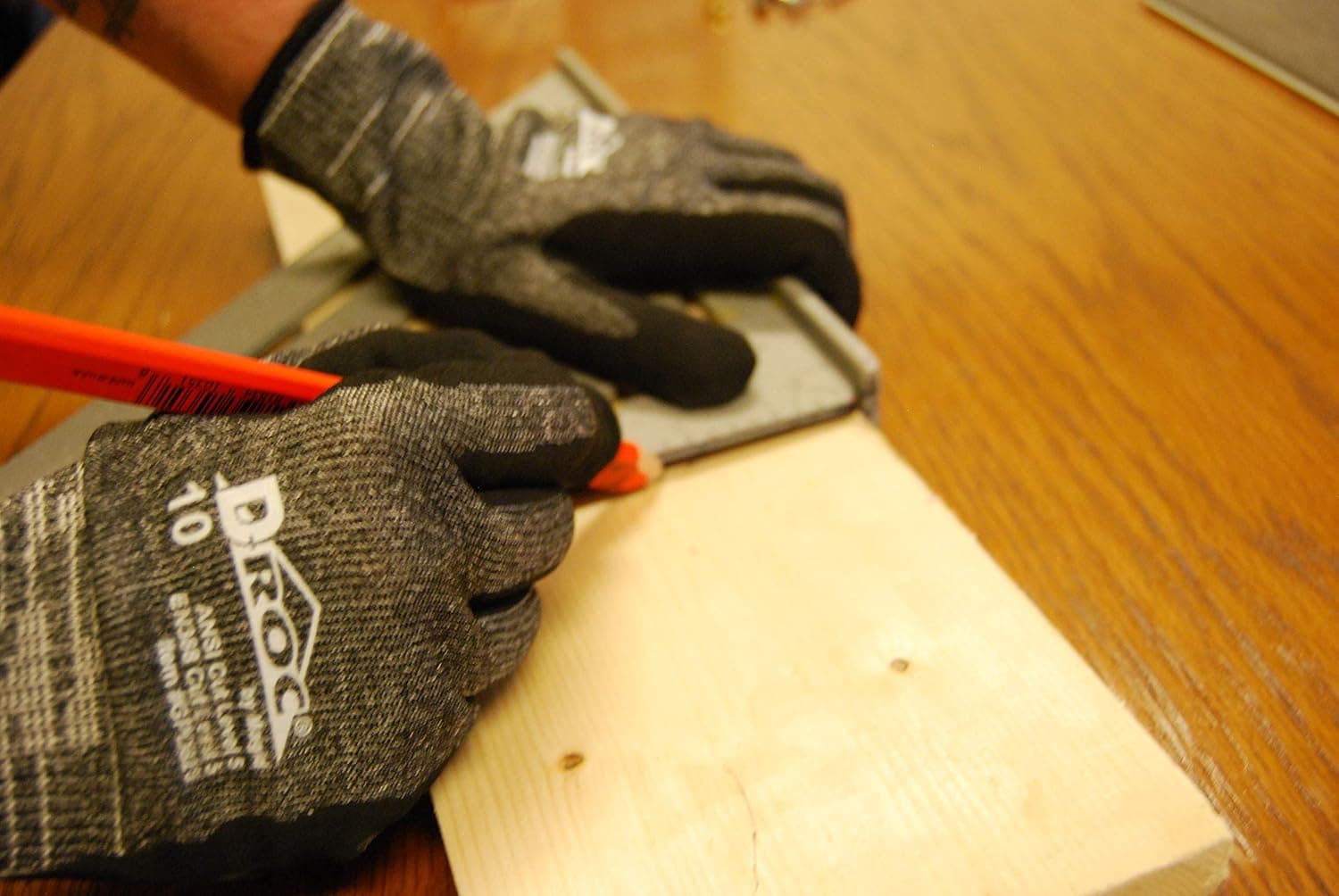 Magid Glove & Safety Touchscreen ANSI A6 Cut-Resistant Work Gloves thumbnail 4