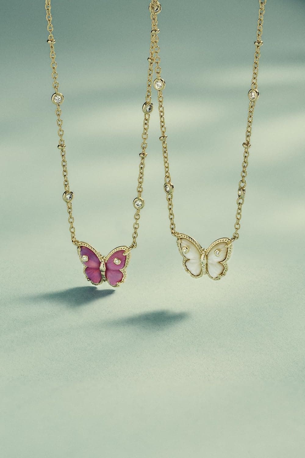 Kendra Scott Cailey Butterfly Pendant Necklace in Ivory Mother of Pearl thumbnail 4