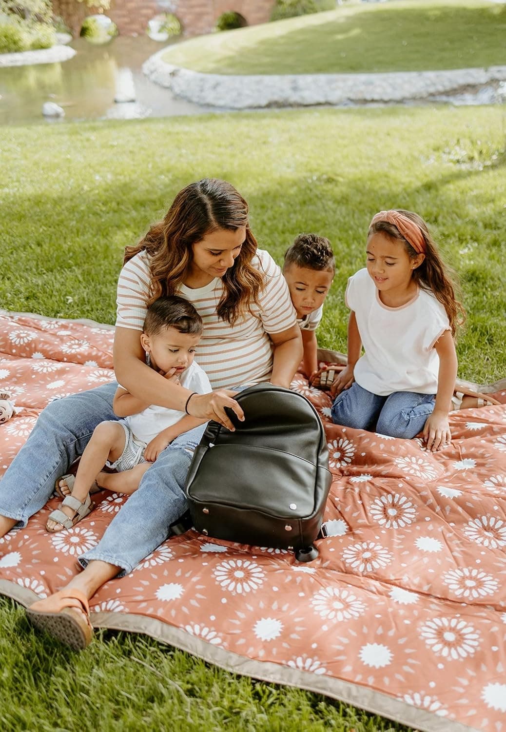 Little Unicorn 5 thumbnail 2