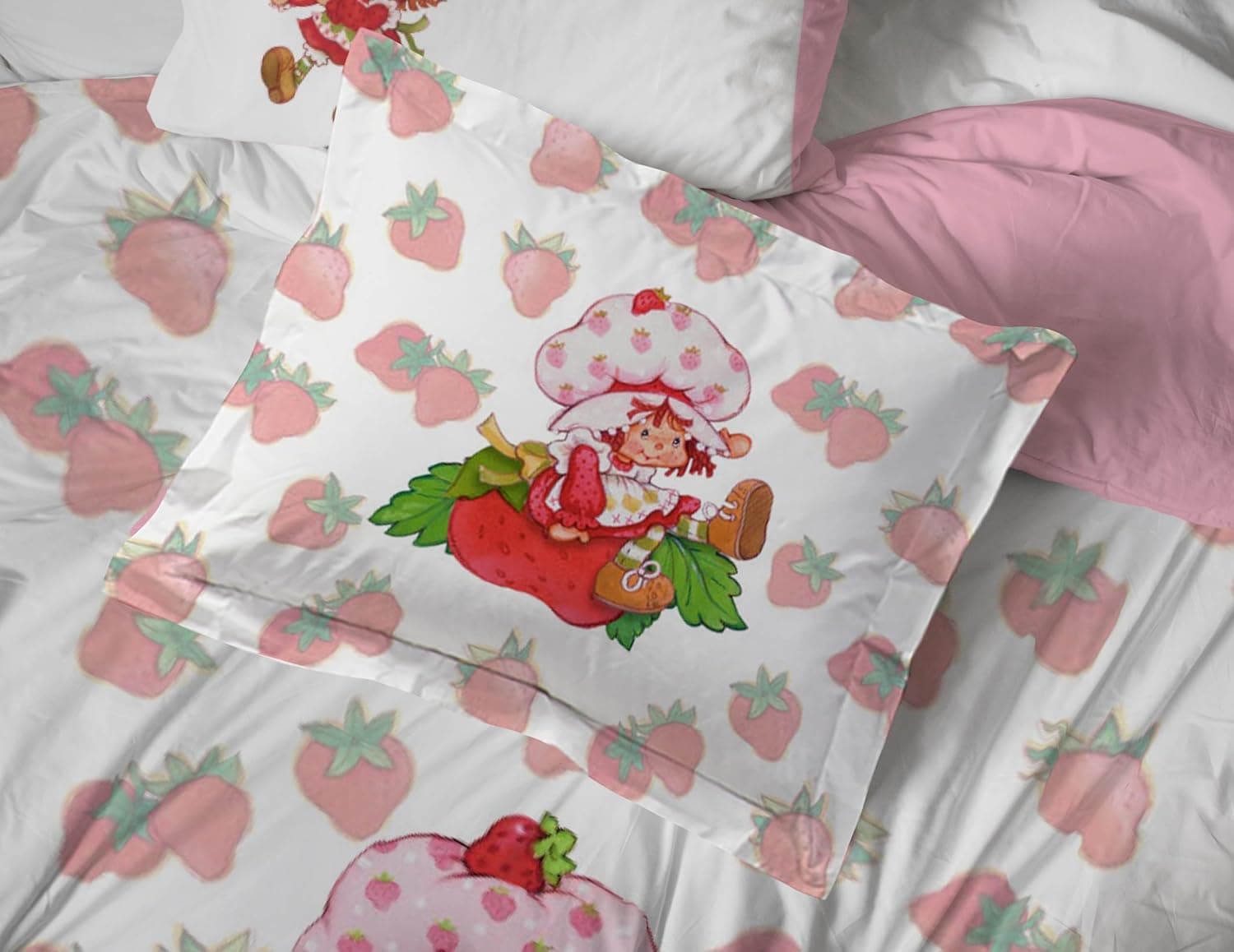 Jay Franco Strawberry Shortcake Full Comforter Set - 7 Piece Bedding Includes Sheet Set &amp; Pillow Covers - Super Soft Pink &amp; White Kids Bedding : Home &amp; Kitchen thumbnail 3