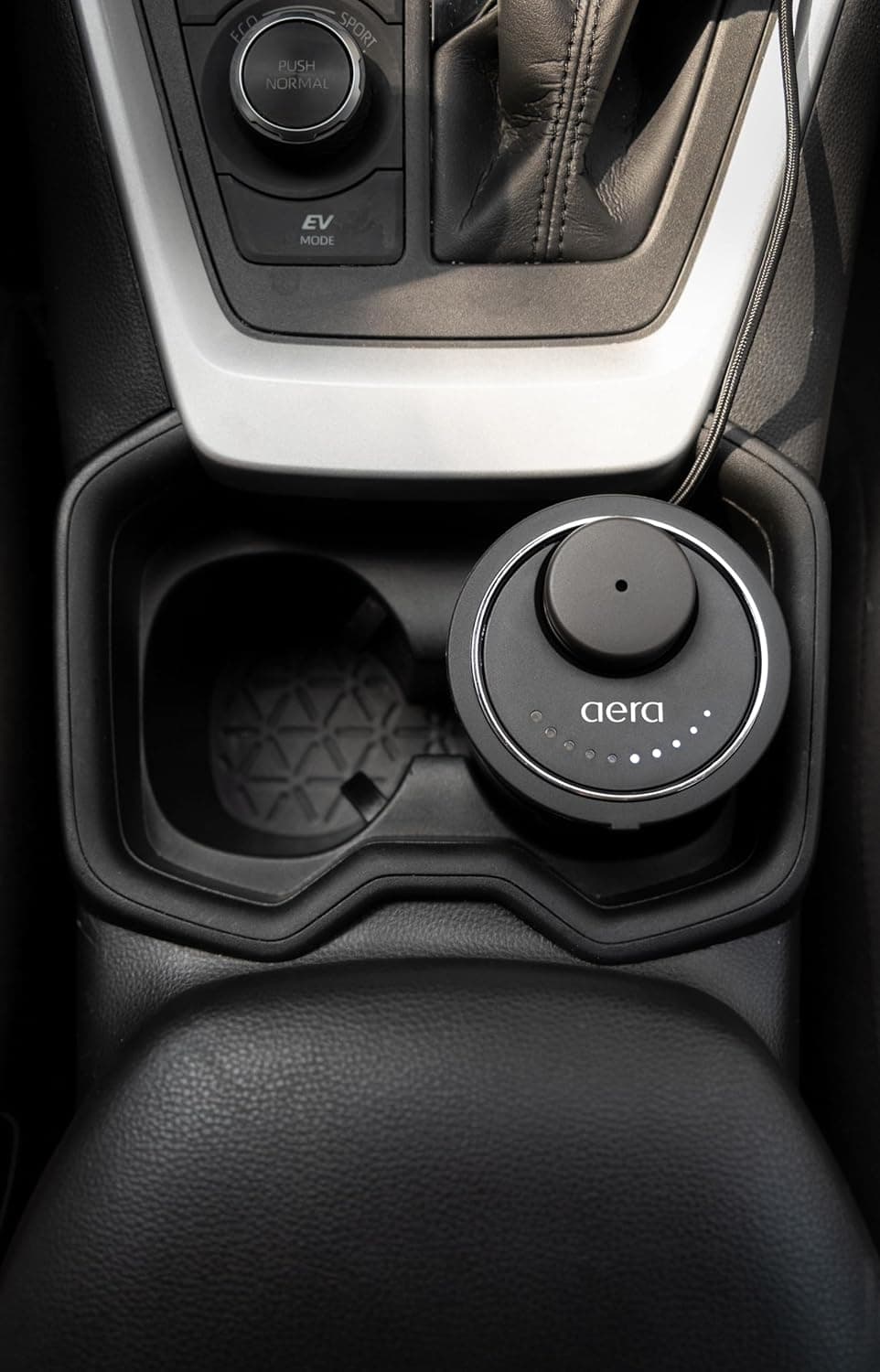 Aera Go Car Fragrance Diffuser thumbnail 3