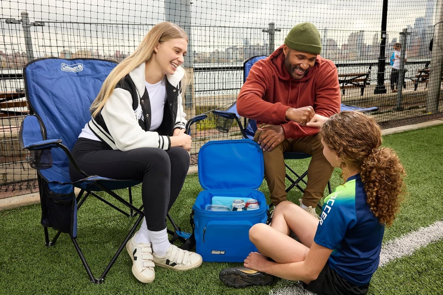 Coleman Pro 24-Can Premium Soft Cooler Lunchbox thumbnail 2