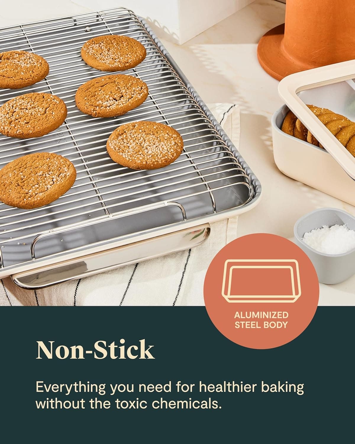 Caraway Nonstick Ceramic Bakeware Set (11 Pieces) thumbnail 5