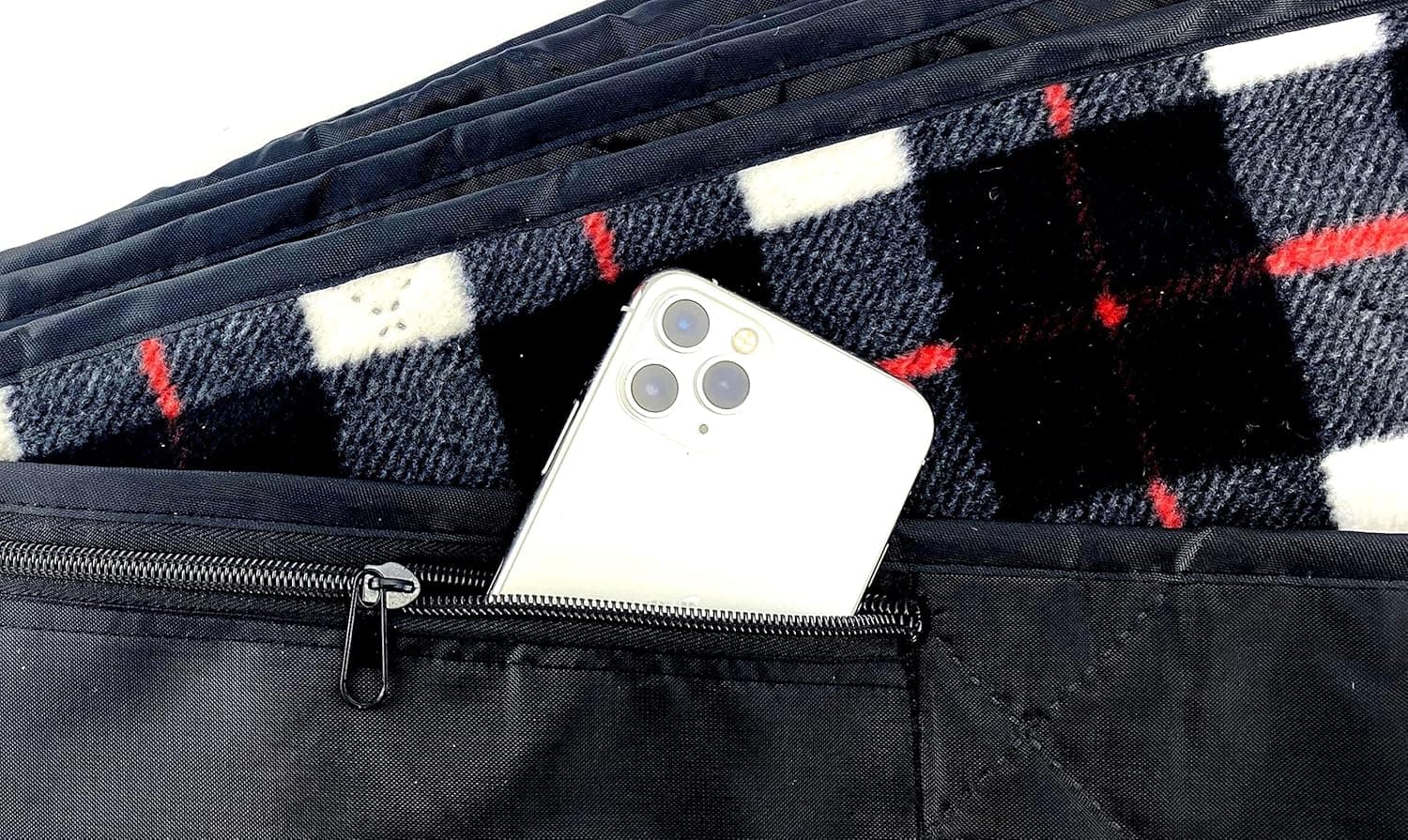 DOWN UNDER OUTDOORS Large Waterproof Windproof Quilted Fleece Stadium Blanket thumbnail 2